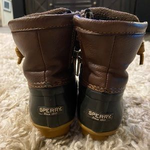 Sperry Unisex-Child Saltwater Boot - Size 11